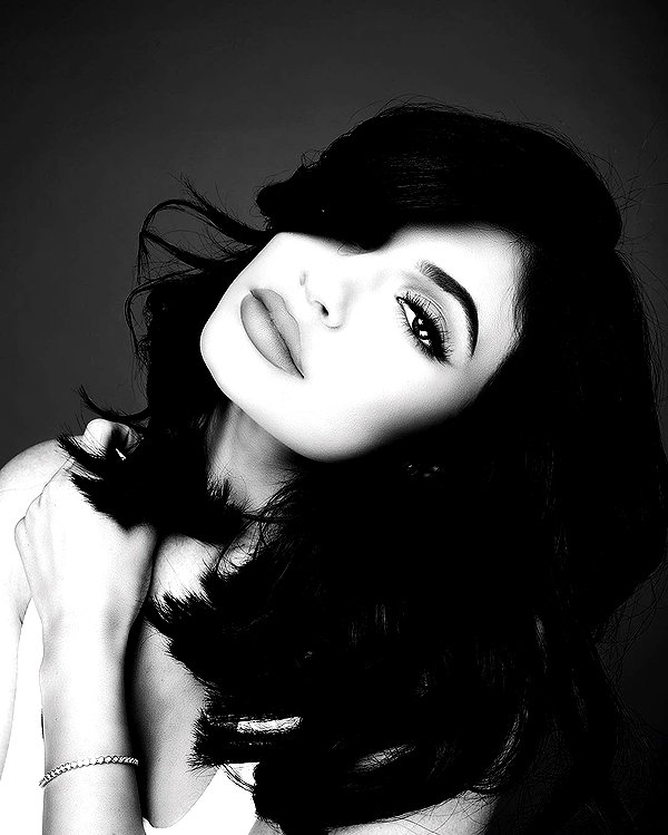 kyliejenner instagram image archive image