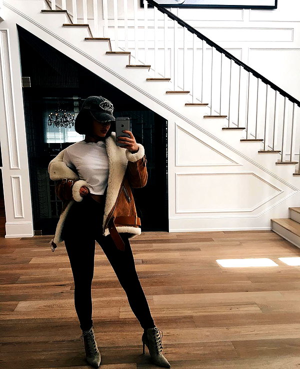 kyliejenner instagram image archive image