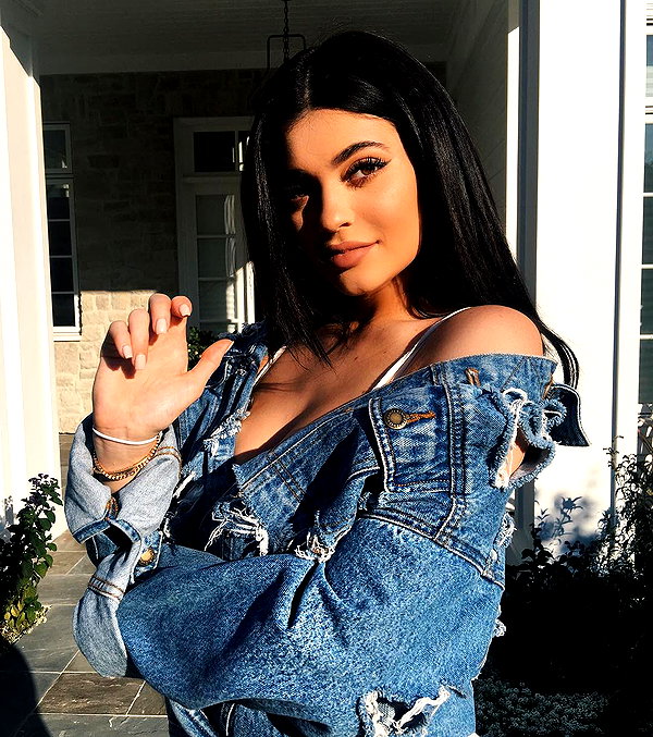 kyliejenner instagram image archive image