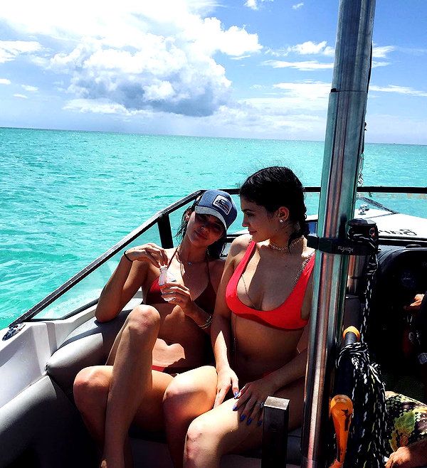 kyliejenner instagram image archive image