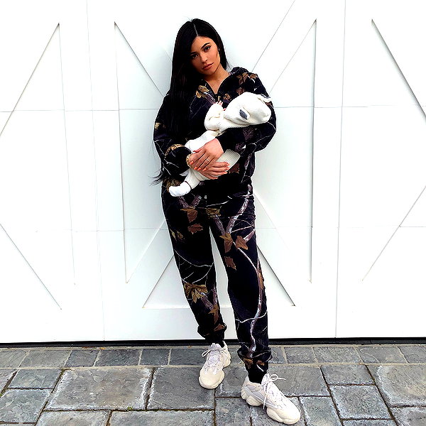 kyliejenner instagram image archive image