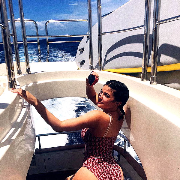 kyliejenner instagram image archive image