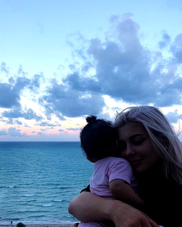 kyliejenner instagram image archive image