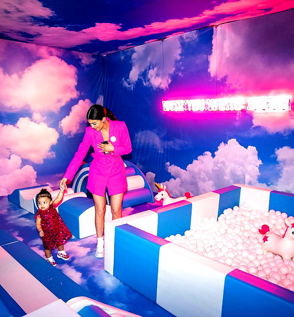 kyliejenner instagram image archive image