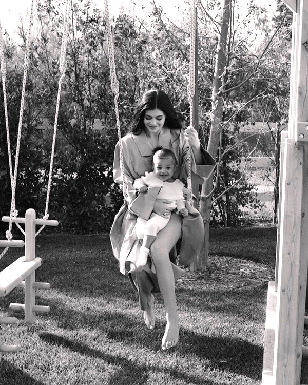 kyliejenner instagram image archive image