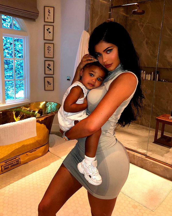 kyliejenner instagram image archive image