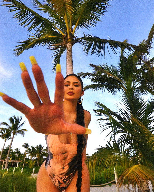 kyliejenner instagram image archive image