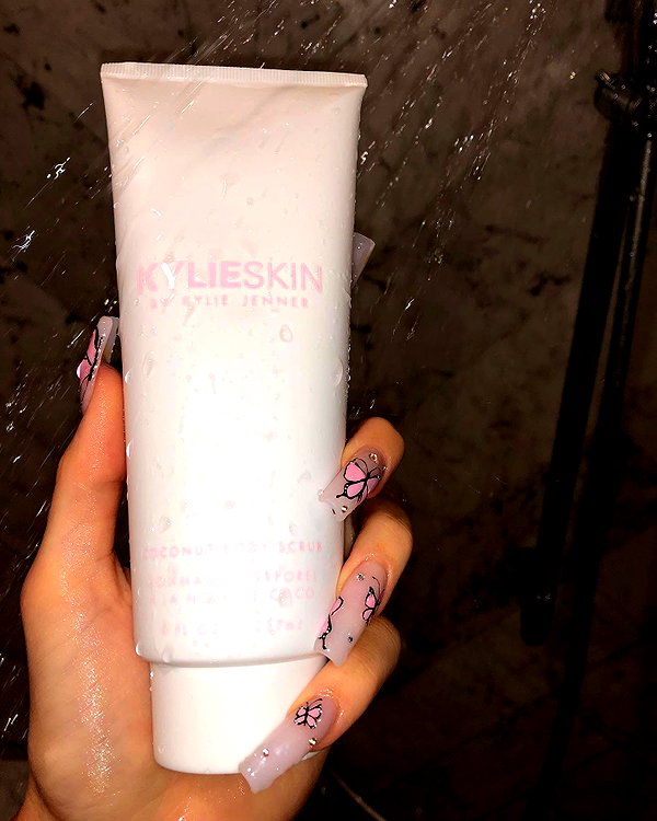 kyliejenner instagram image archive image