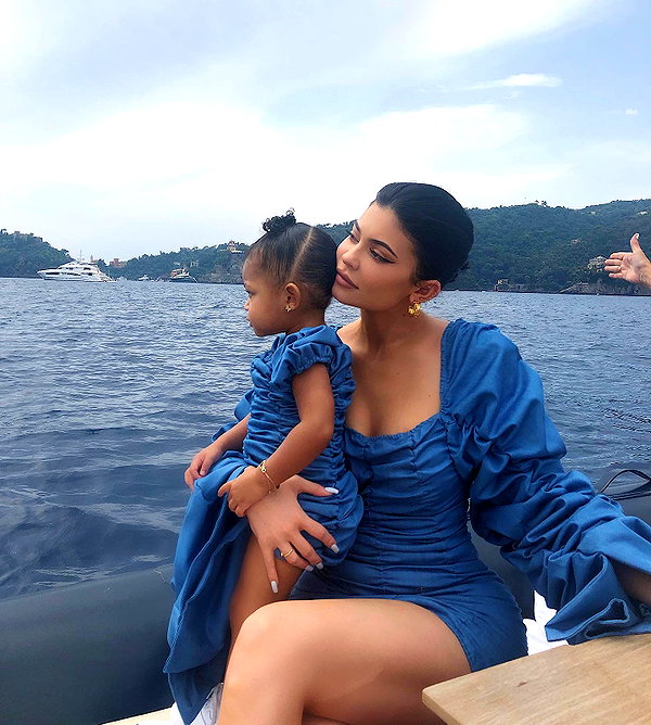 kyliejenner instagram image archive image