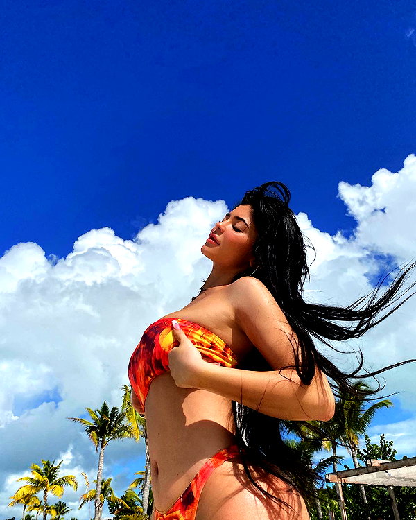 kyliejenner instagram image archive image