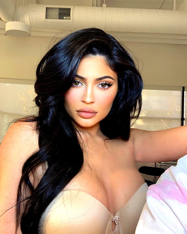 kyliejenner instagram image archive image