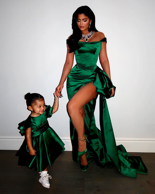 kyliejenner instagram image archive image