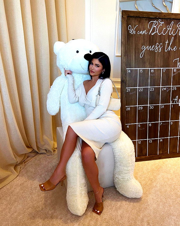 kyliejenner instagram image archive image