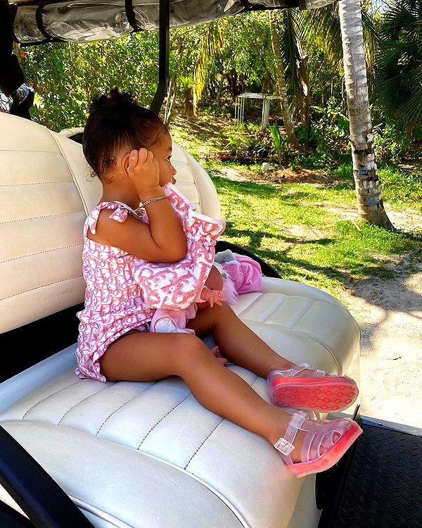 kyliejenner instagram image archive image