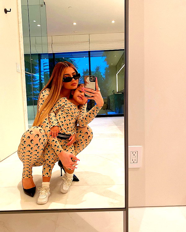 kyliejenner instagram image archive image