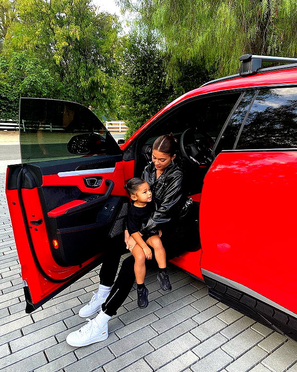 kyliejenner instagram image archive image
