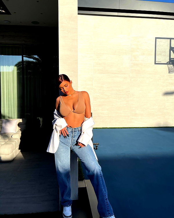 kyliejenner instagram image archive image