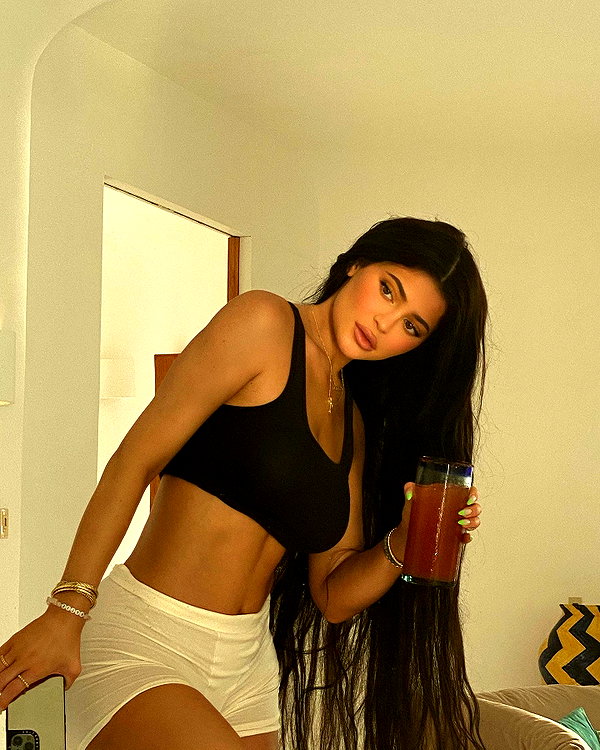 kyliejenner instagram image archive image