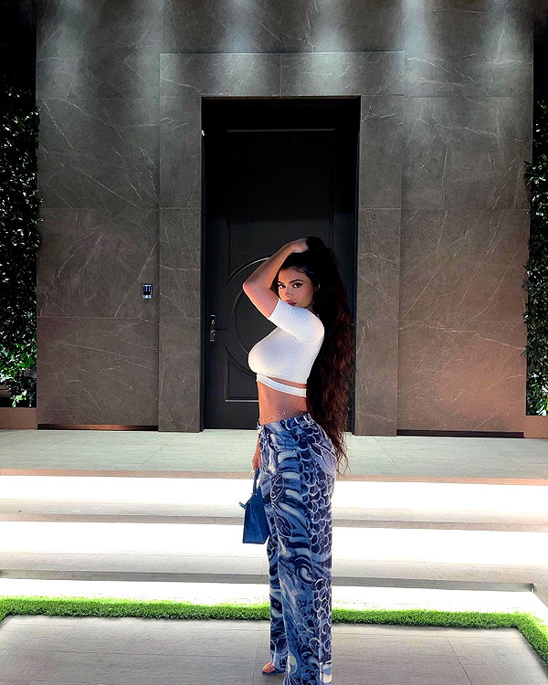 kyliejenner instagram image archive image