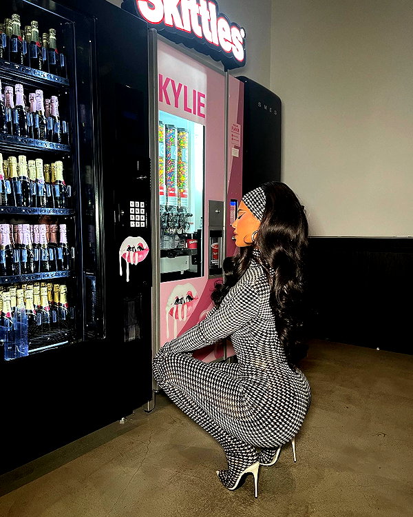 kyliejenner instagram image archive image