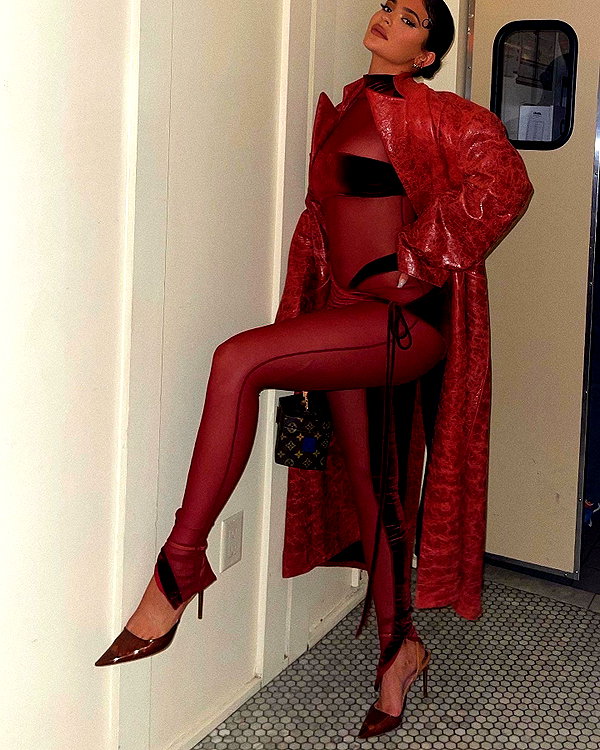 kyliejenner instagram image archive image