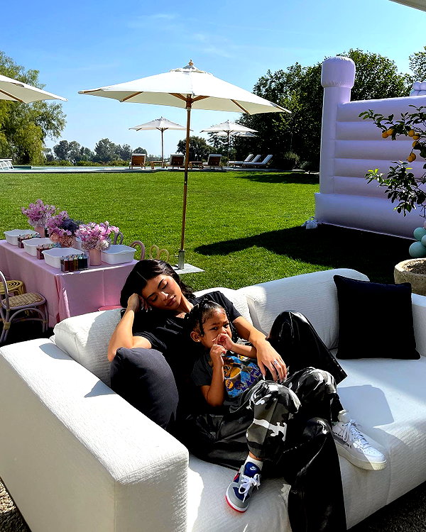 kyliejenner instagram image archive image