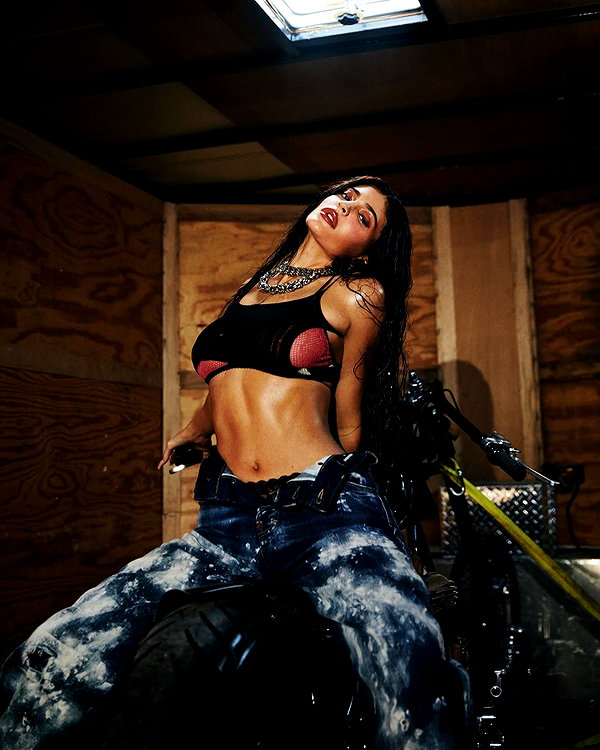kyliejenner instagram image archive image