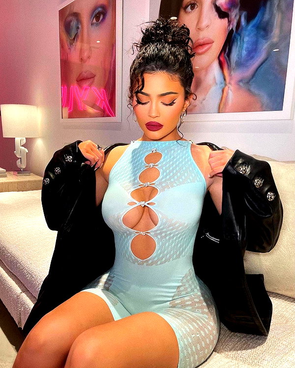 kyliejenner instagram image archive image