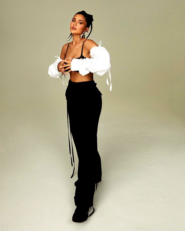 kyliejenner instagram image archive image