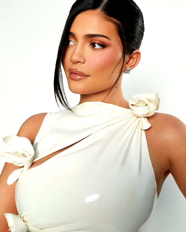 kyliejenner instagram image archive image