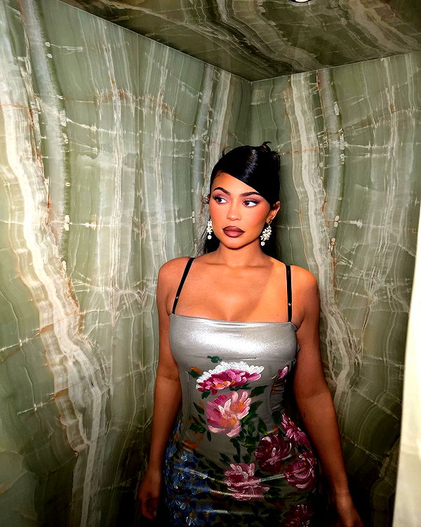 kyliejenner instagram image archive image