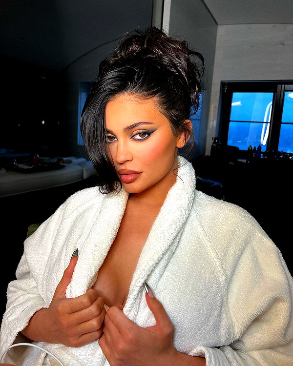 kyliejenner instagram image archive image