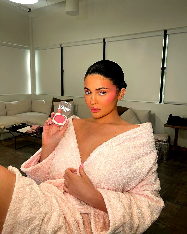 kyliejenner instagram image archive image