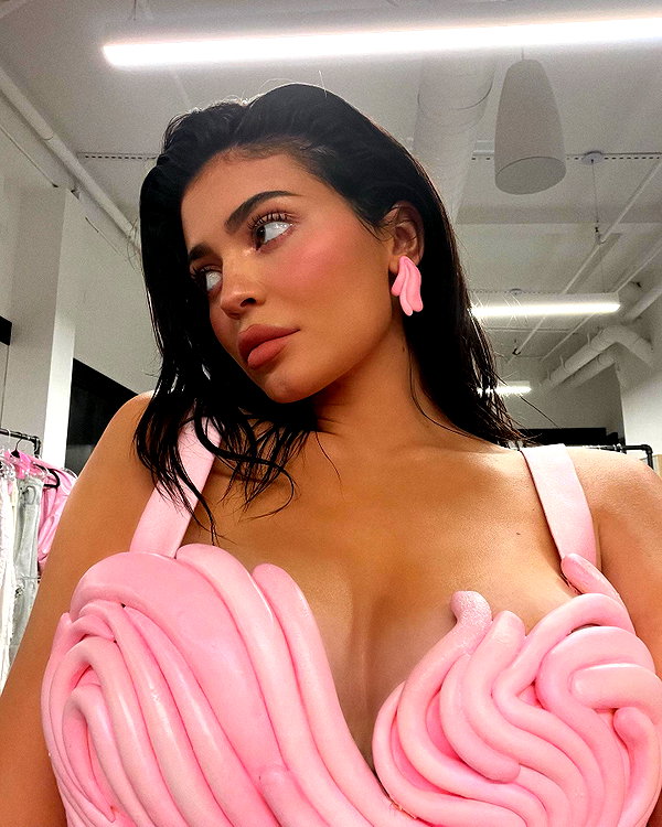 kyliejenner instagram image archive image