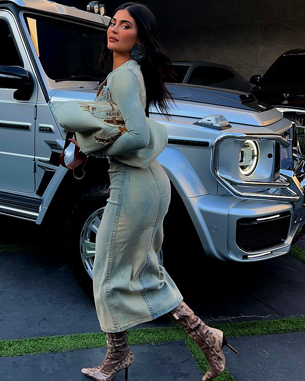 kyliejenner instagram image archive image