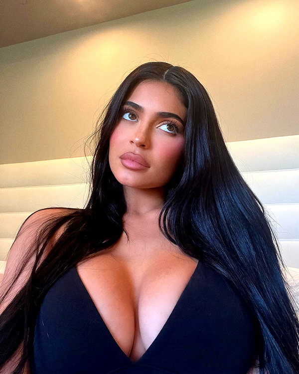 kyliejenner instagram image archive image