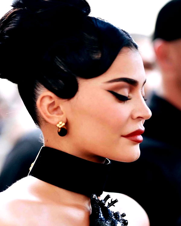 kyliejenner instagram image archive image