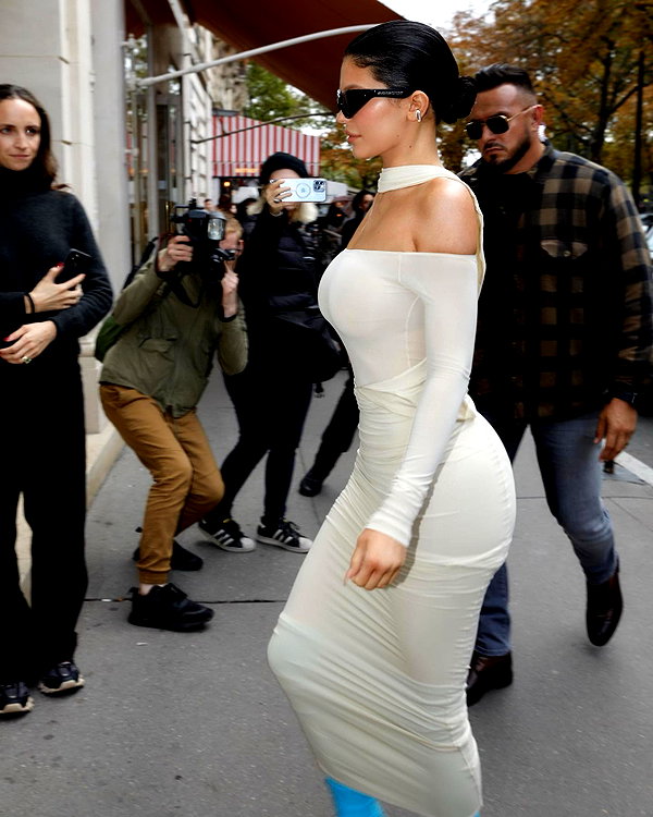 kyliejenner instagram image archive image