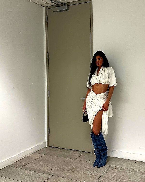 kyliejenner instagram image archive image