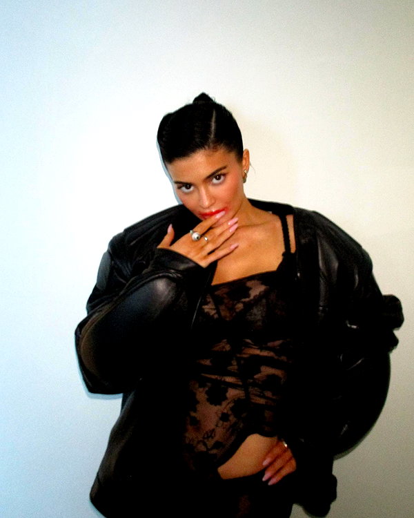 kyliejenner instagram image archive image