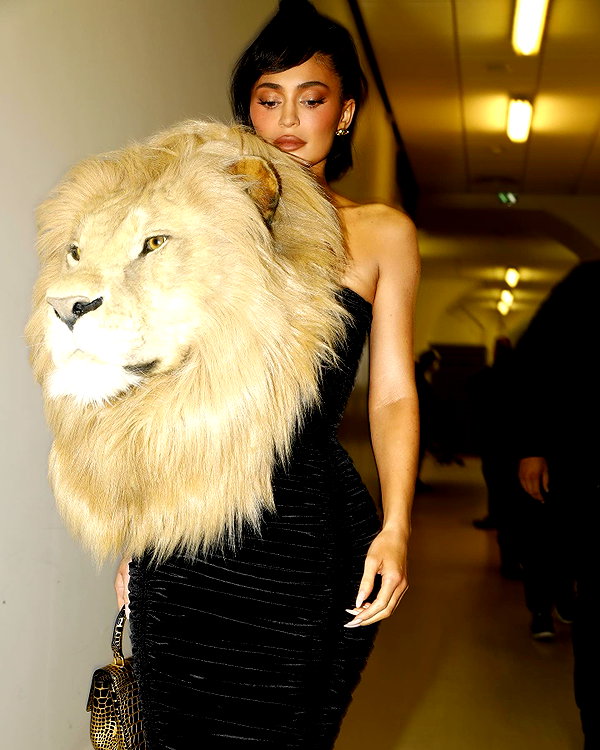 kyliejenner instagram image archive image