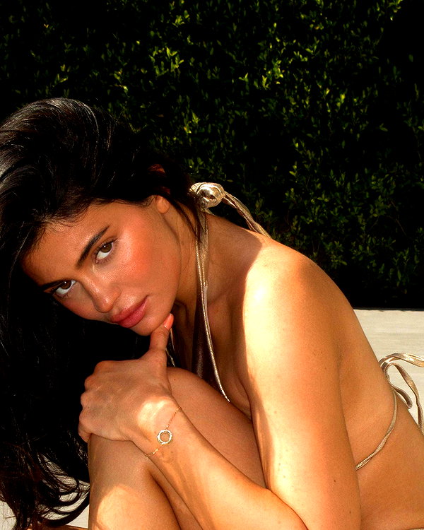 kyliejenner instagram image archive image