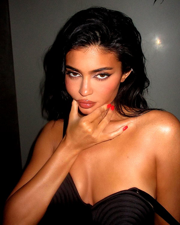 kyliejenner instagram image archive image