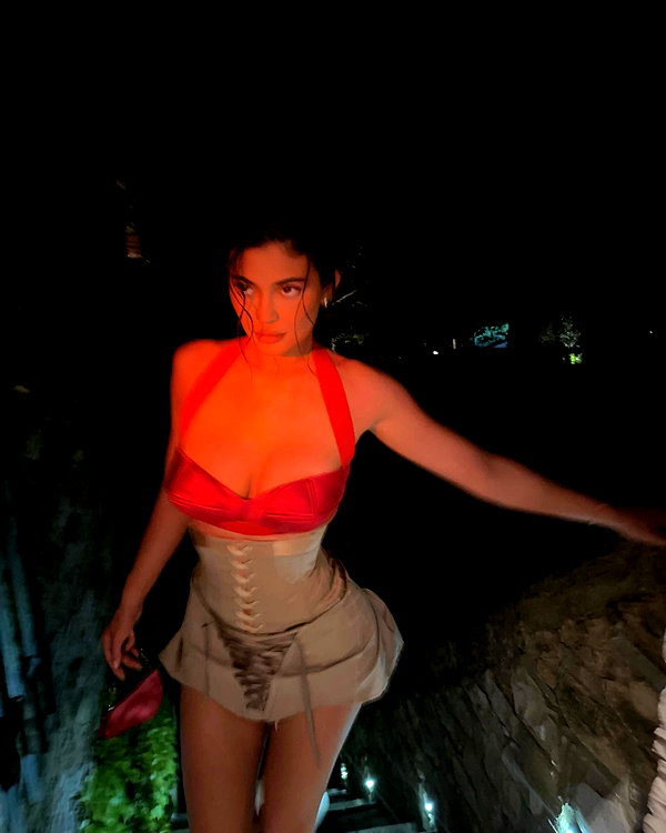 kyliejenner instagram image archive image