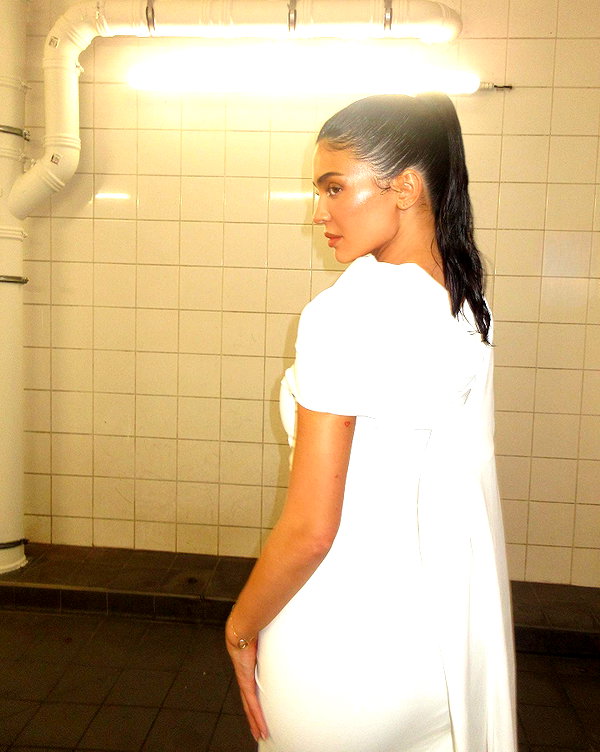 kyliejenner instagram image archive image
