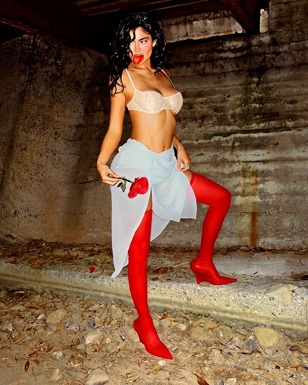 kyliejenner instagram image archive image