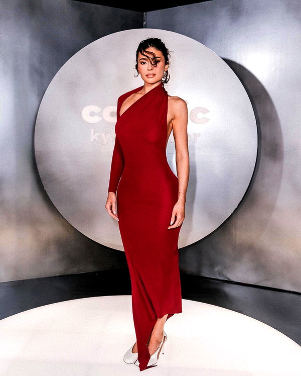 kyliejenner instagram image archive image