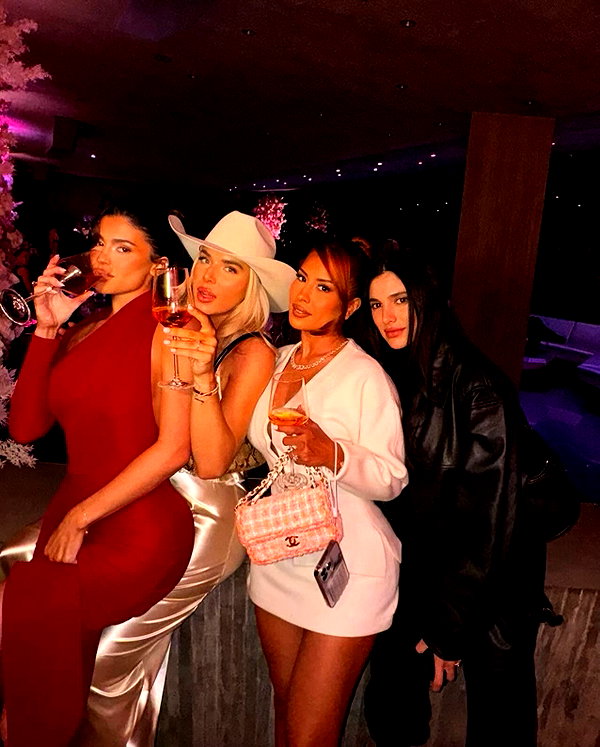 kyliejenner instagram image archive image