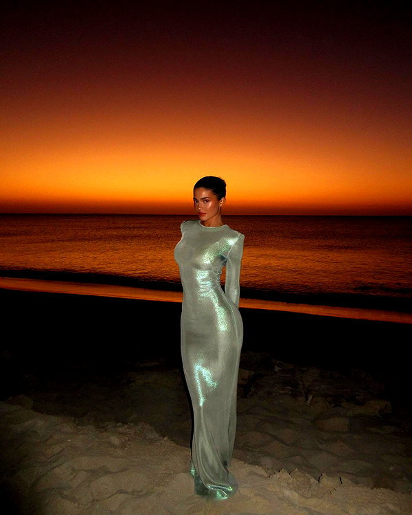 kyliejenner instagram image archive image
