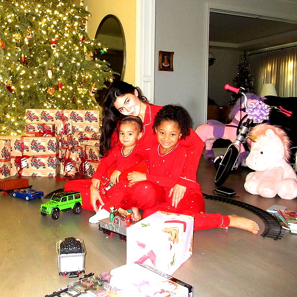 kyliejenner instagram image archive image